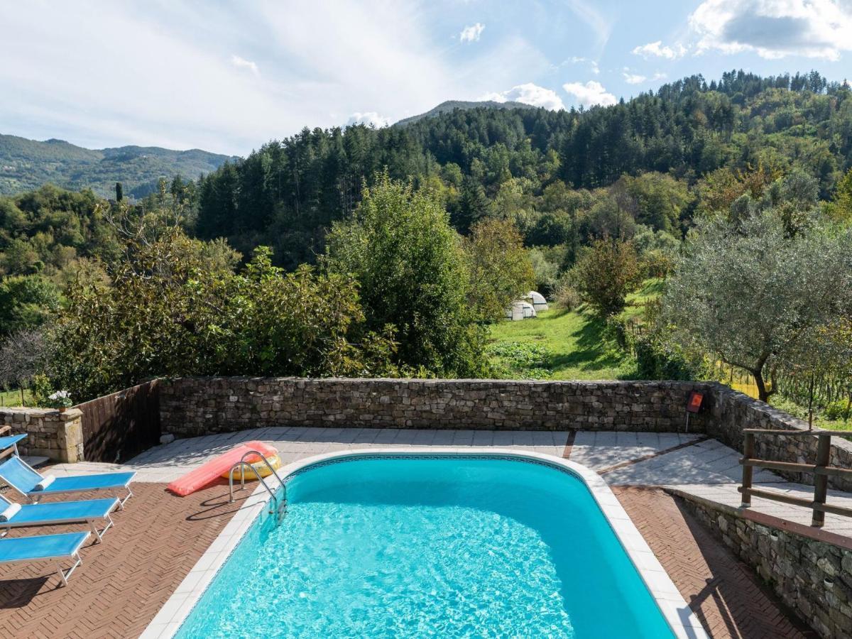 Casola in Lunigiana Ancient Farmhouse With Private Heated Hot Tub And Poolヴィラ エクステリア 写真