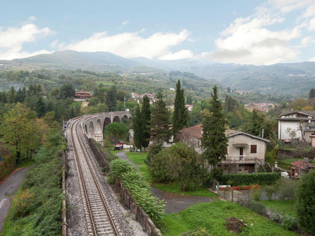 Casola in Lunigiana Ancient Farmhouse With Private Heated Hot Tub And Poolヴィラ エクステリア 写真